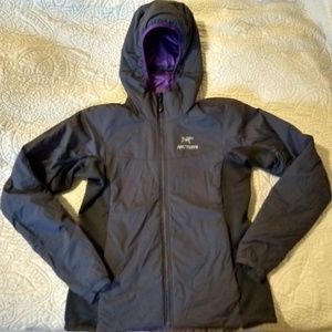 Women's Atom LT Hoody - Small
